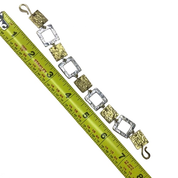 HAMMERED Two Tone Square Earrings and Bracelet Set - Picture 13 of 14